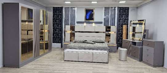 Ensemble chambre a coucher haut de gamme vip image 4