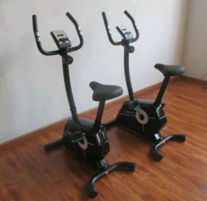 Vélo d'appartement qualité premium image 6