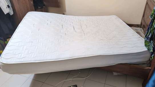 Lit+matelas orthopédique image 2
