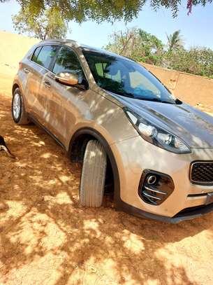 Kia sportage diesel 1.7 image 8
