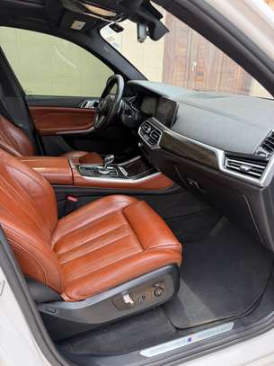 BMW x5 2019 image 4