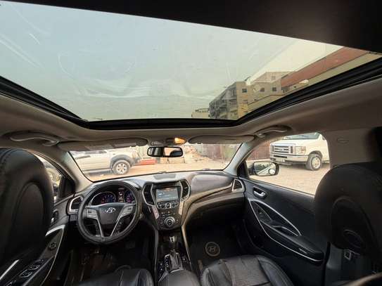 Hyundai Santa Fe 2014 image 10
