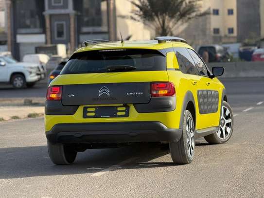 Citroën C4 Cactus 2017 diesel automatique image 3