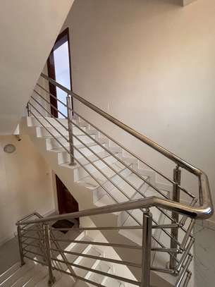 APPARTEMENT image 5