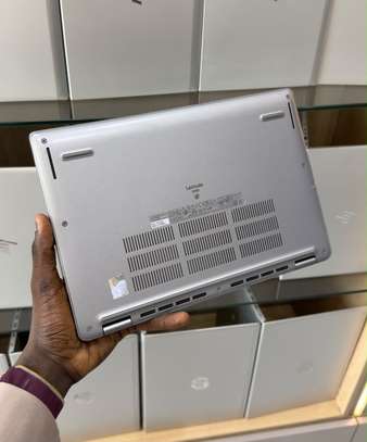 Dell latitude 5350 2 in 1 image 9