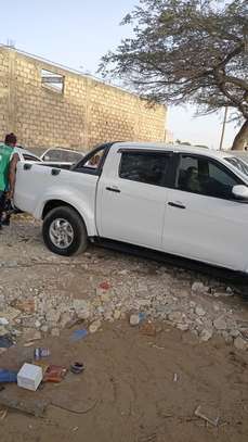 Voiture a vendre image 2