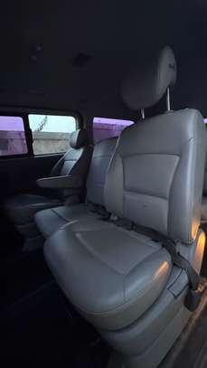 Hyundai Starex 2016 image 9