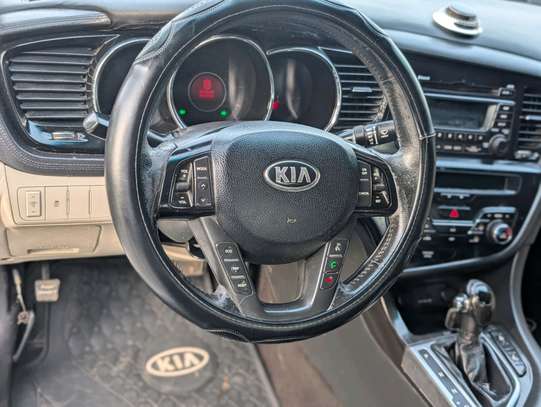 Kia optima full options image 8