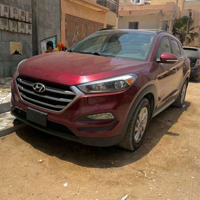 Hyundai Tucson image 2