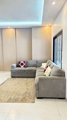 Appartement F2 meublé image 8
