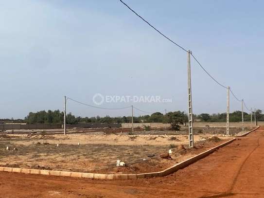 VENTE VILLA F3 -F4 à (Gorom & Kr Moussa) Paiement /mois image 3