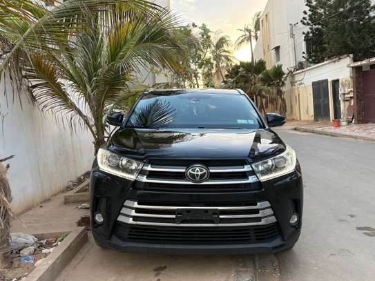 Toyota highlander image 2