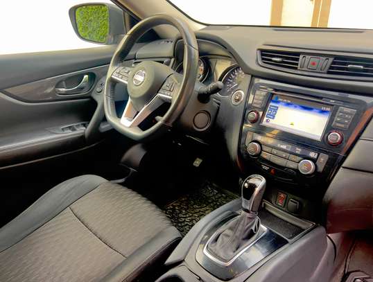 Nissan Rogue image 6