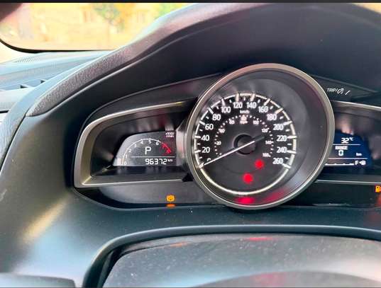 Mazda 3 2017 image 2
