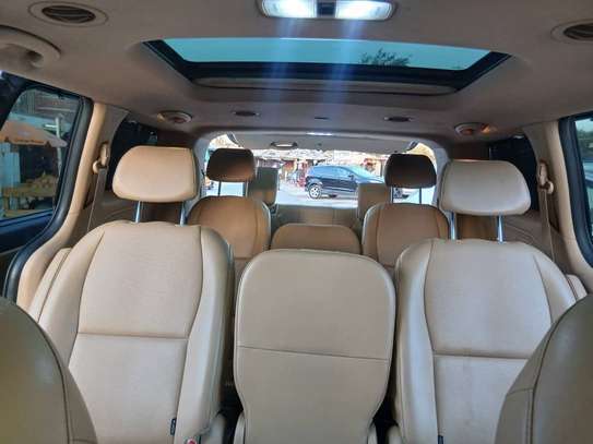 Kia carnaval 2017 image 7