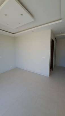 3 CHAMBRES A LOUER A NGOR-ALMADIES image 8