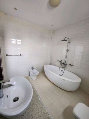 Appartement haut standing aux Almadies image 15