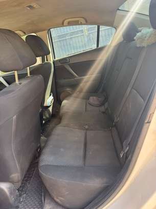 Mazda 3 2013 image 9