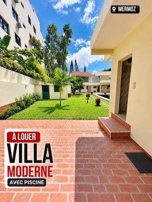 🏡 À LOUER — Très belle villa moderne avec piscine à fann image 13