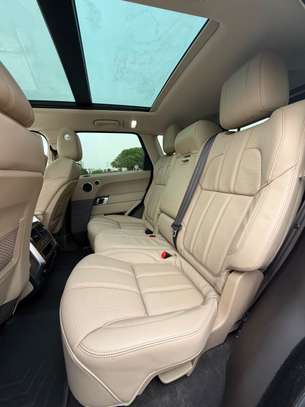 Rangrover sport 2016 image 8