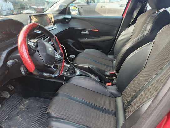 Peugeot 208 manuel diesel 2023 image 7