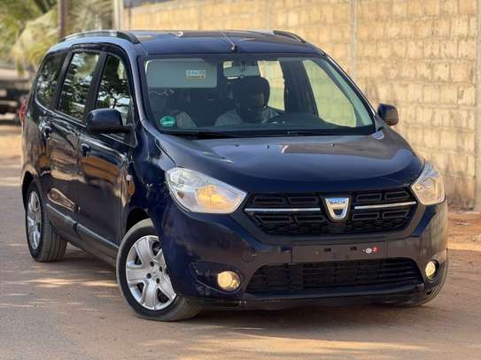 Dacia Lodgy  Monospace Familial Spacieux image 2