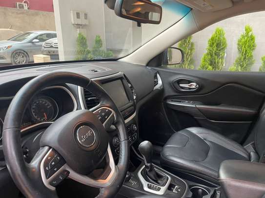 LOCATION JEEP CHEROKEE TRAIL HAWK image 9