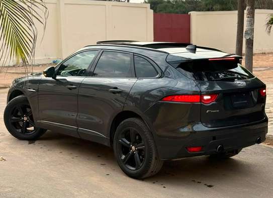 JAGUAR F-PACE 35T 2017 image 8