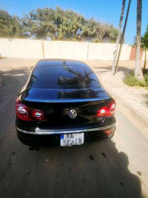 Volkswagen Passat 2012 image 4