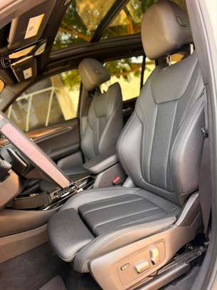 Bmw x3 30 i image 6