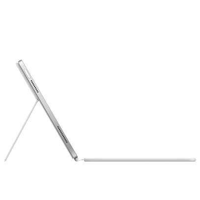 Magic Keyboard Folio image 4