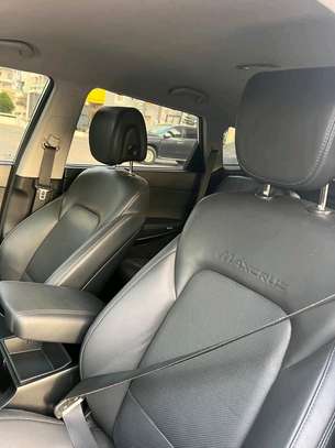 Hyundai Santafe maxcruz 7 places image 8
