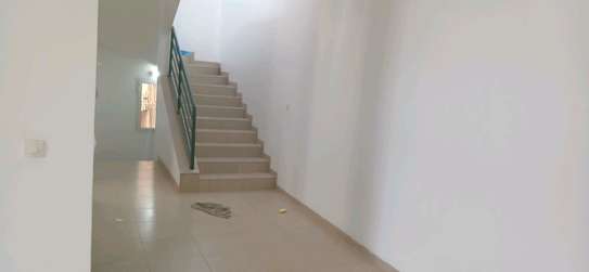villa louer mermoz image 9