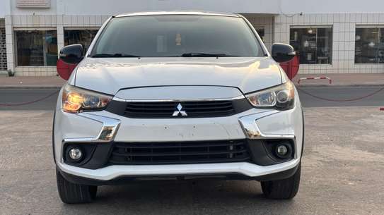 MITSUBISHI OUTLANDER image 2