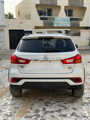 Mitsubishi RVR limited image 7