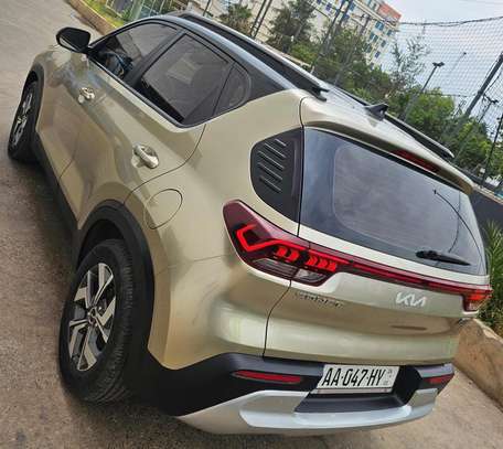 KIA Sonet 2022 image 4