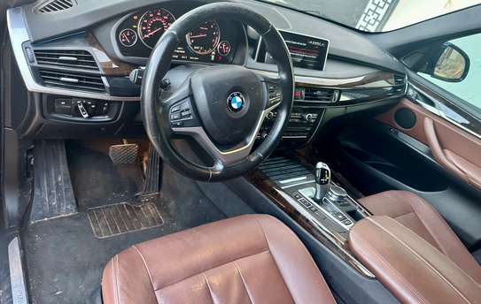 BMW X5 image 4