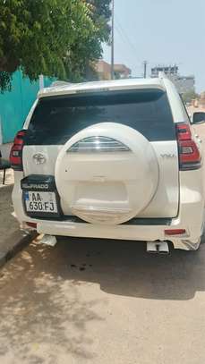 Toyota Land cruiser TXL année 2015 image 2