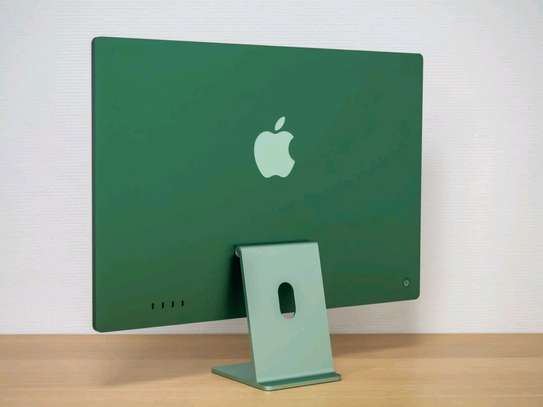 Promo Magal iMac M4 image 2