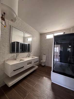 DUPLEX A LOUER image 7
