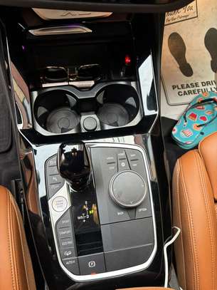 Bmw x 3 2022 image 4