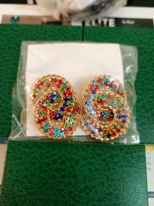 Broches et boucles d'oreilles image 10