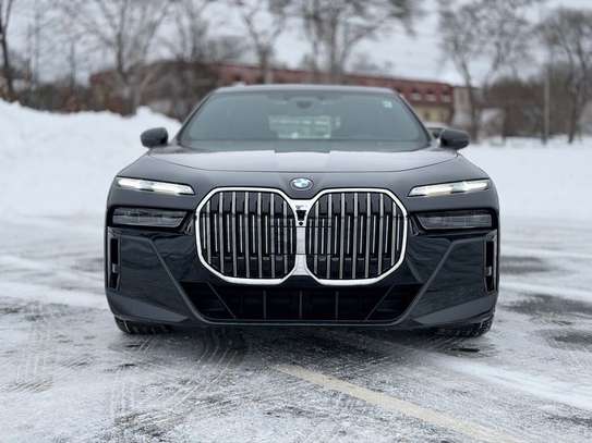 BMW Série 7 2023 image 2