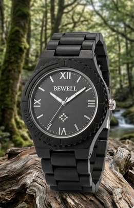 Montre de lux simple et rare en Bois naturel image 3