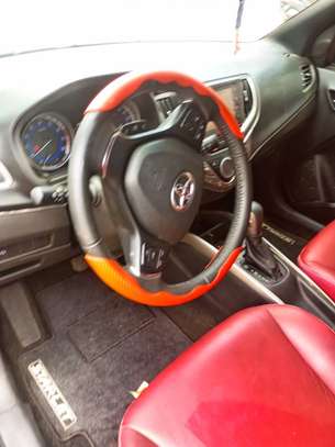 TOYOTA STARLET image 5
