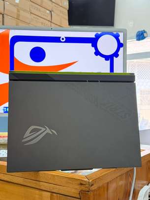ASUS ROG Strix G16 (RTX 4060, 32Go, 1To) image 5