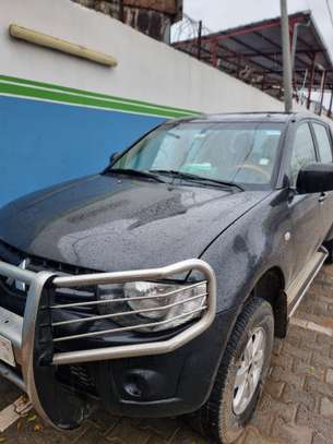 Mitsubishi L200 2012 image 3