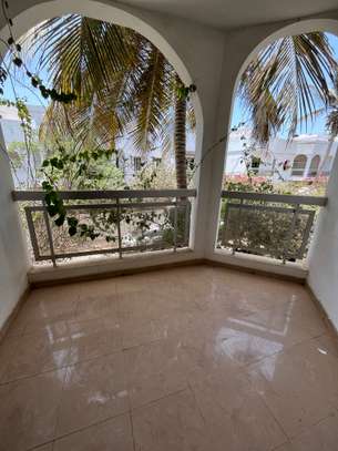 Villa à louer aux Almadies image 3