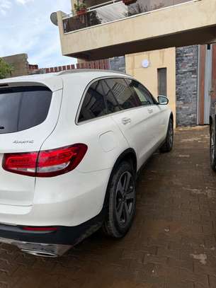 Mercedes GLC 300 année 2017 Full options image 7