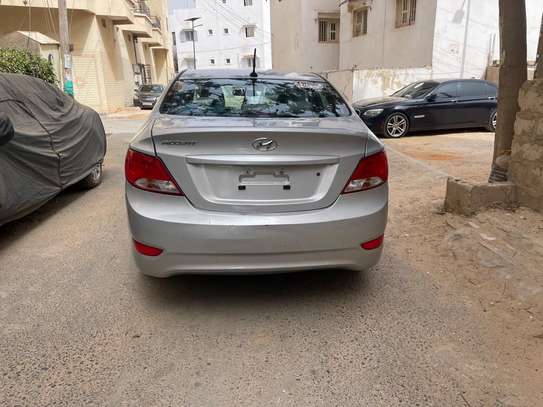 Hyundai Accent Se image 4